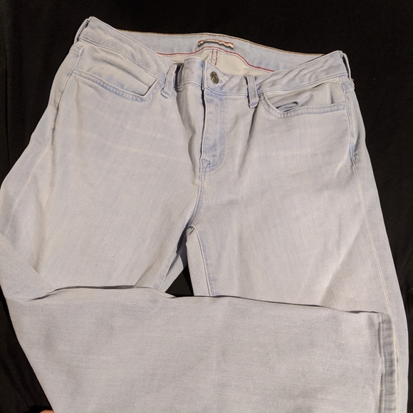 Jeans - Picture 3 of 4